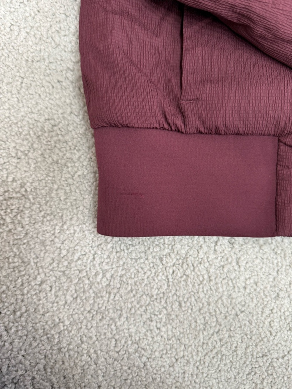 Lululemon Women's Bomber Jacket in Deep Burgundy - Picture 5 of 5